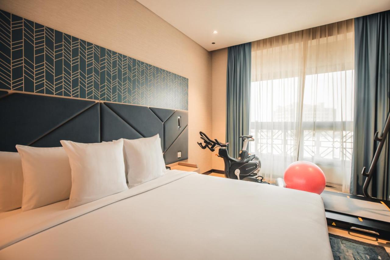 ออคซิเดนทัล อัลจัดดาฟ Hotel ดูไบ ภายนอก รูปภาพ A room at the hotel