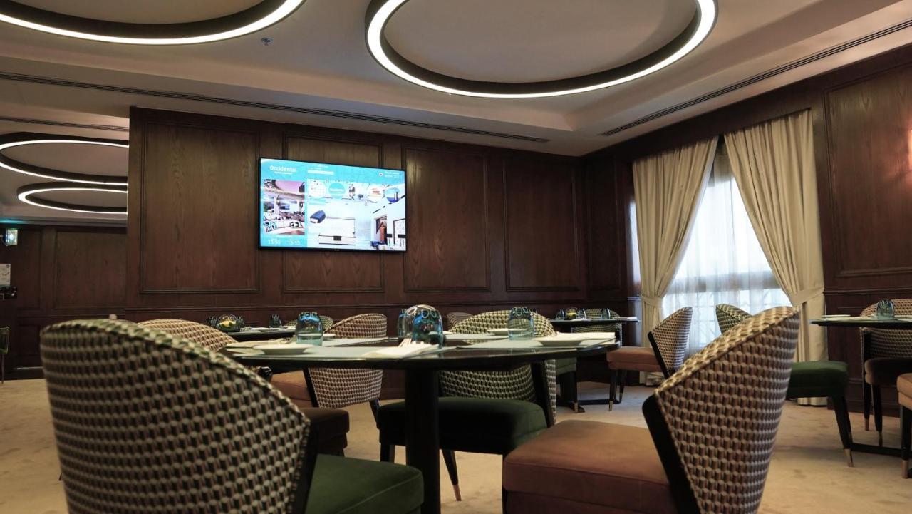 ออคซิเดนทัล อัลจัดดาฟ Hotel ดูไบ ภายนอก รูปภาพ The interior of the hotel