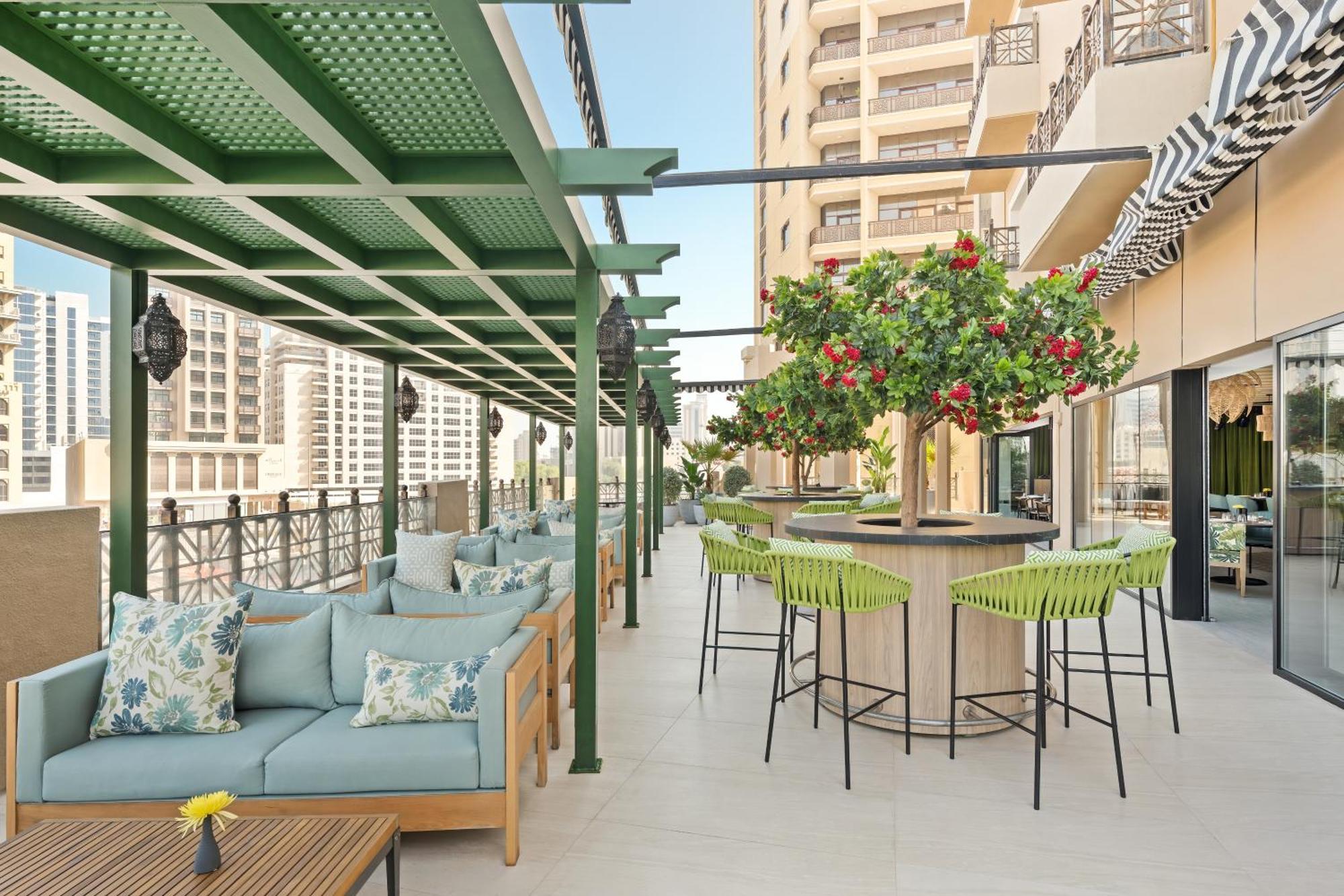 ออคซิเดนทัล อัลจัดดาฟ Hotel ดูไบ ภายนอก รูปภาพ Rooftop terrace